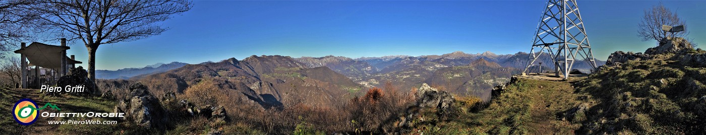 50 Vista panoramica dal Monte Zucco sulle prealpi della Val Brembana .jpg